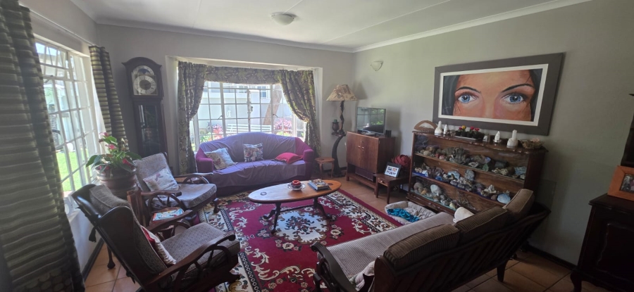 3 Bedroom Property for Sale in Kannoniers Park North West